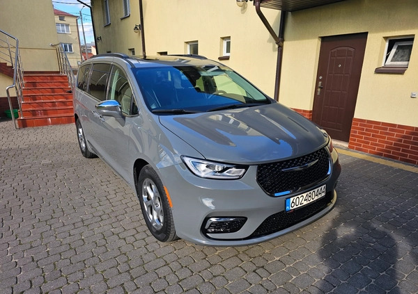 Chrysler Pacifica cena 245877 przebieg: 26278, rok produkcji 2022 z Złotów małe 704